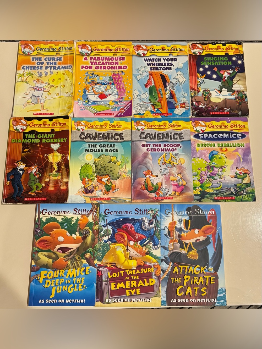 Lot of 11 Geronimo Stilton Series Books Scholastic Netflix